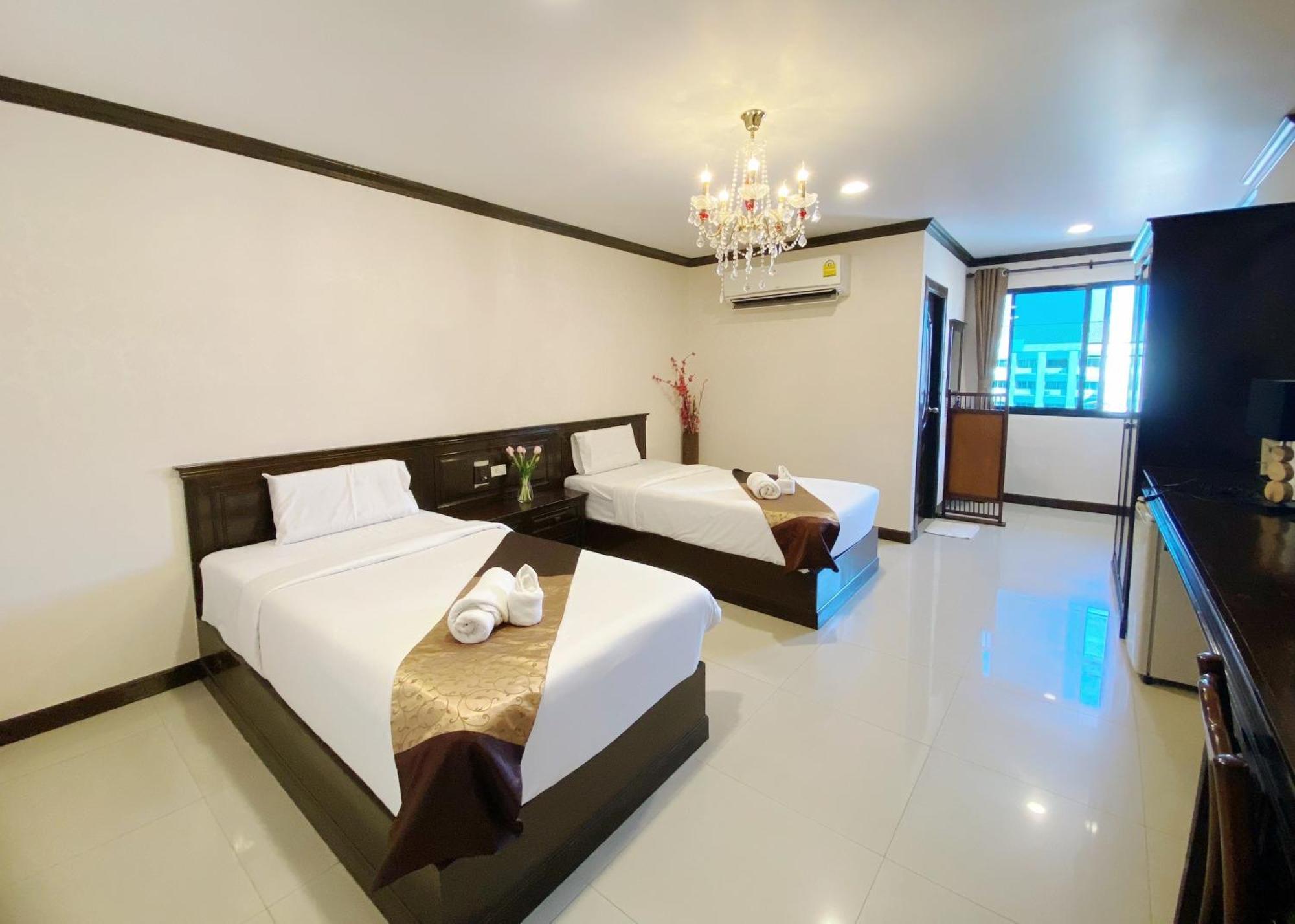צ'יאנג מאי Romena Grand Hotel מראה חיצוני תמונה