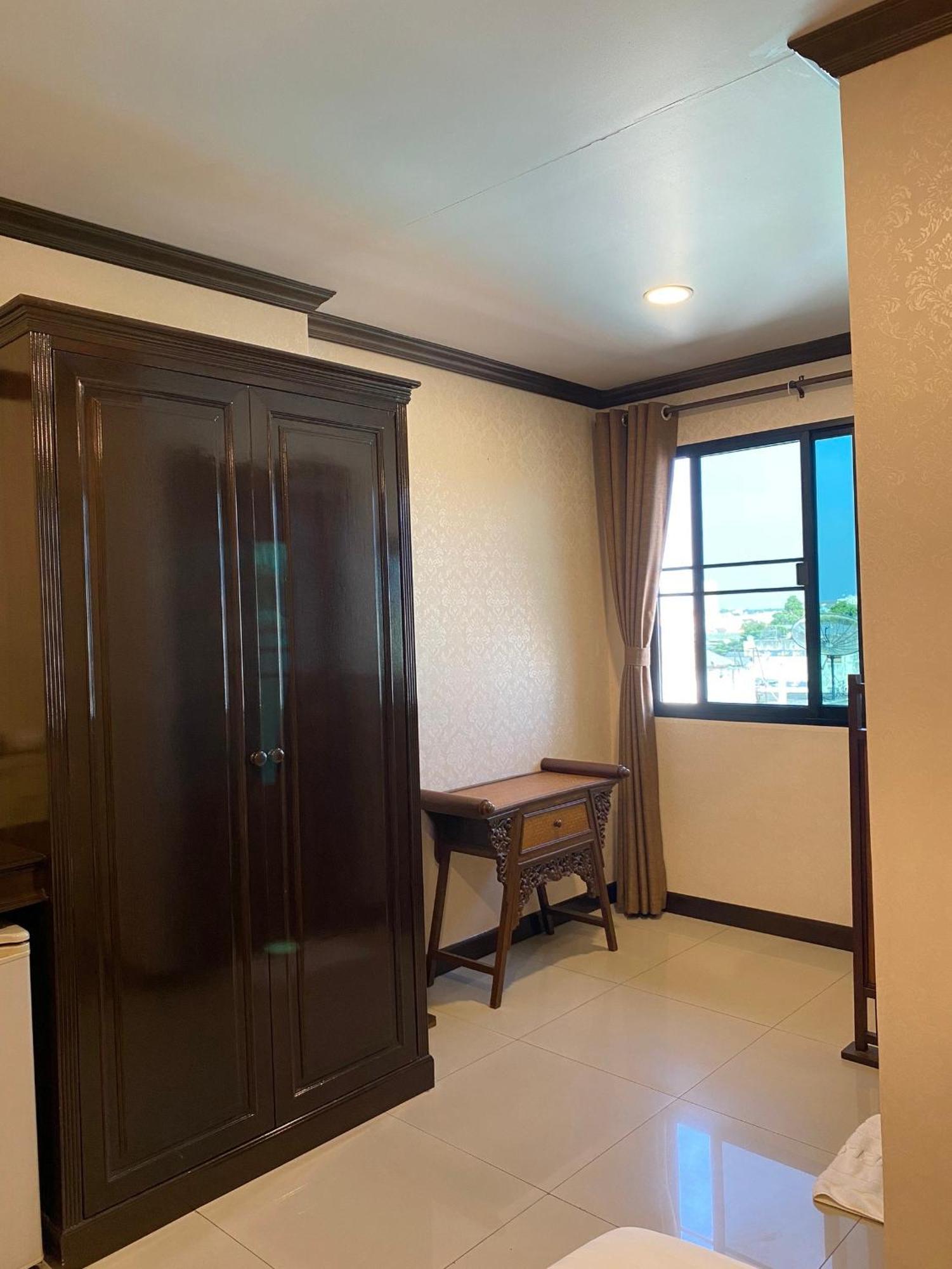 צ'יאנג מאי Romena Grand Hotel מראה חיצוני תמונה