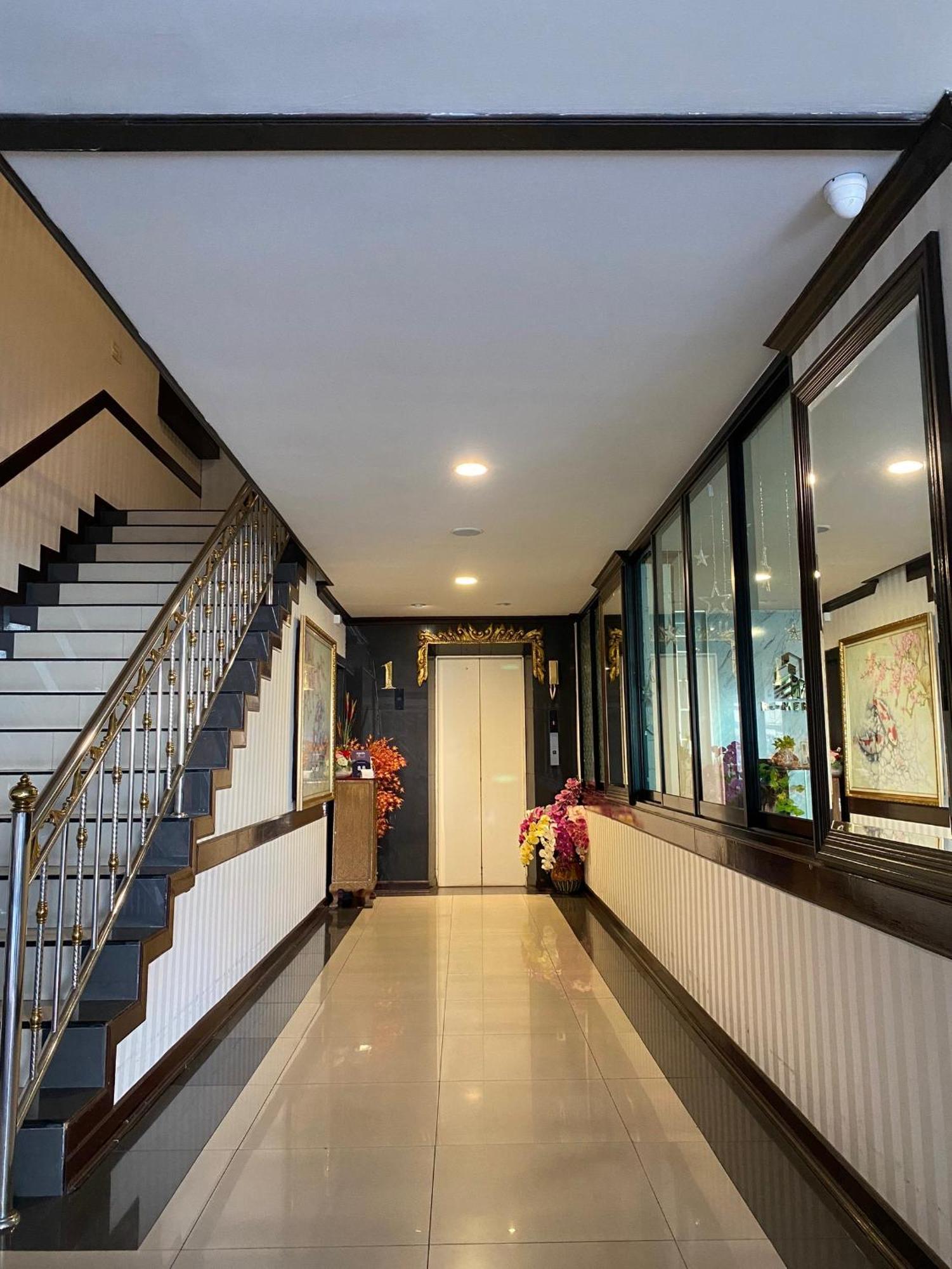 צ'יאנג מאי Romena Grand Hotel מראה חיצוני תמונה