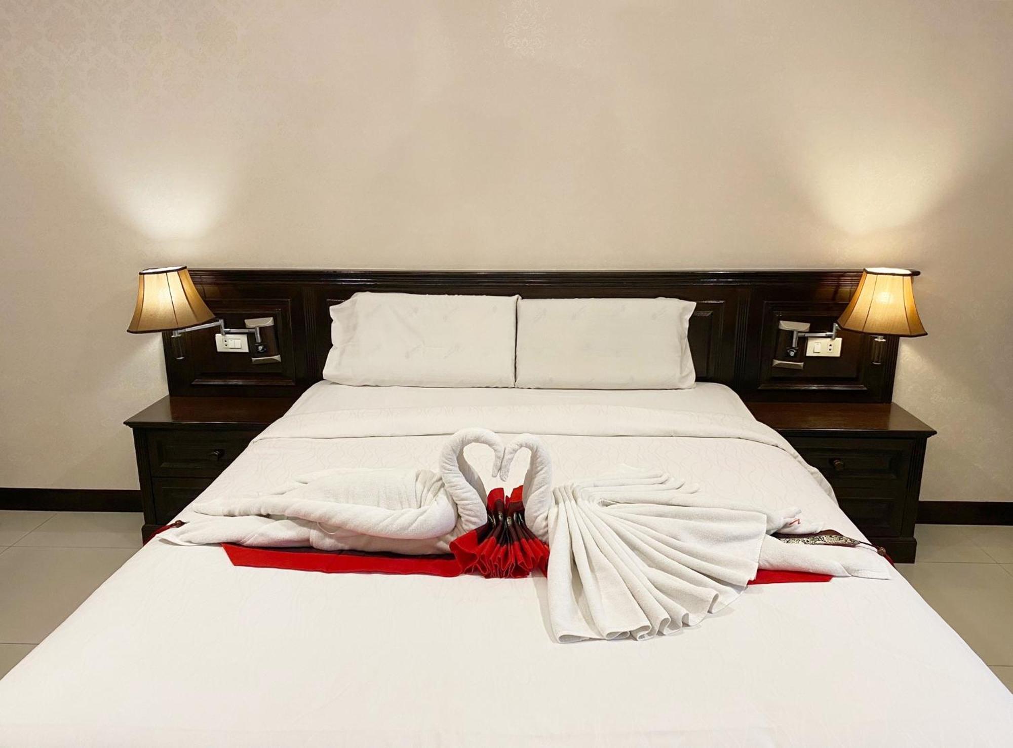 צ'יאנג מאי Romena Grand Hotel מראה חיצוני תמונה