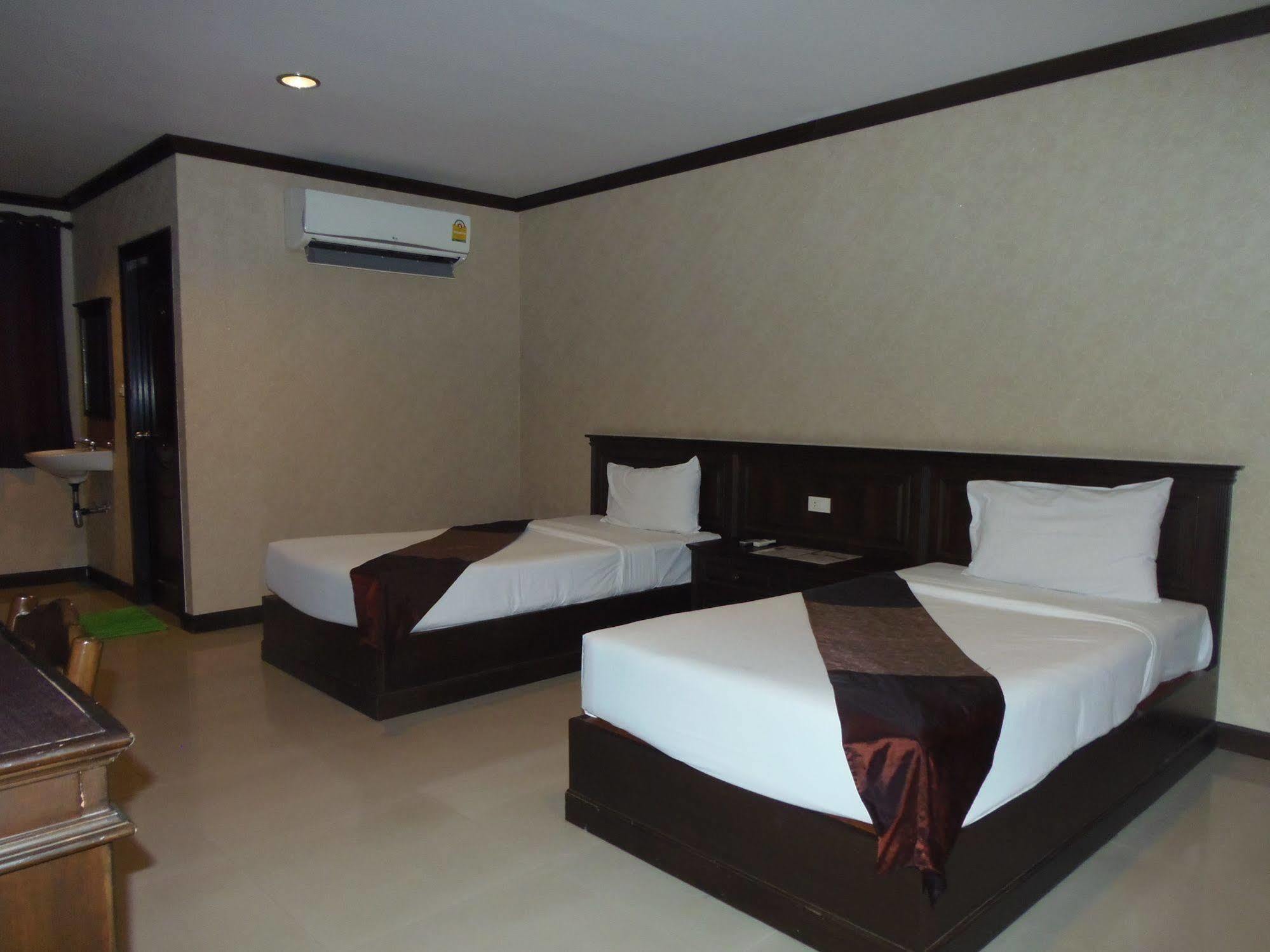 צ'יאנג מאי Romena Grand Hotel מראה חיצוני תמונה